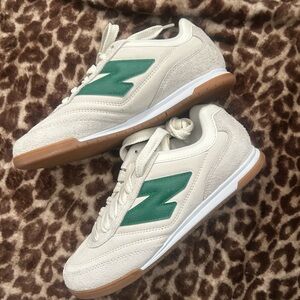 cream/green new balance 430